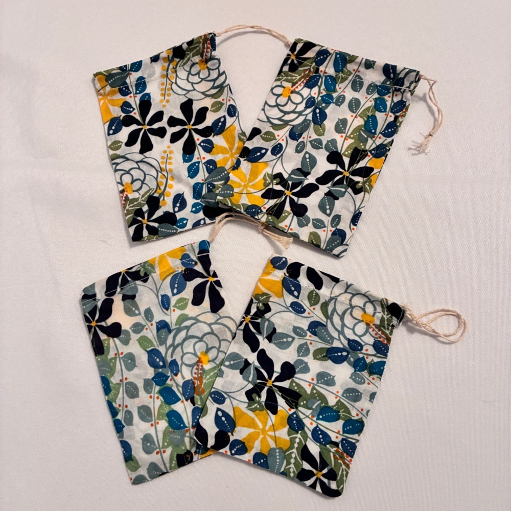 Anthropologie Gift Card Jewelry Storage Bag Drawstring Pouch Floral Set of 4